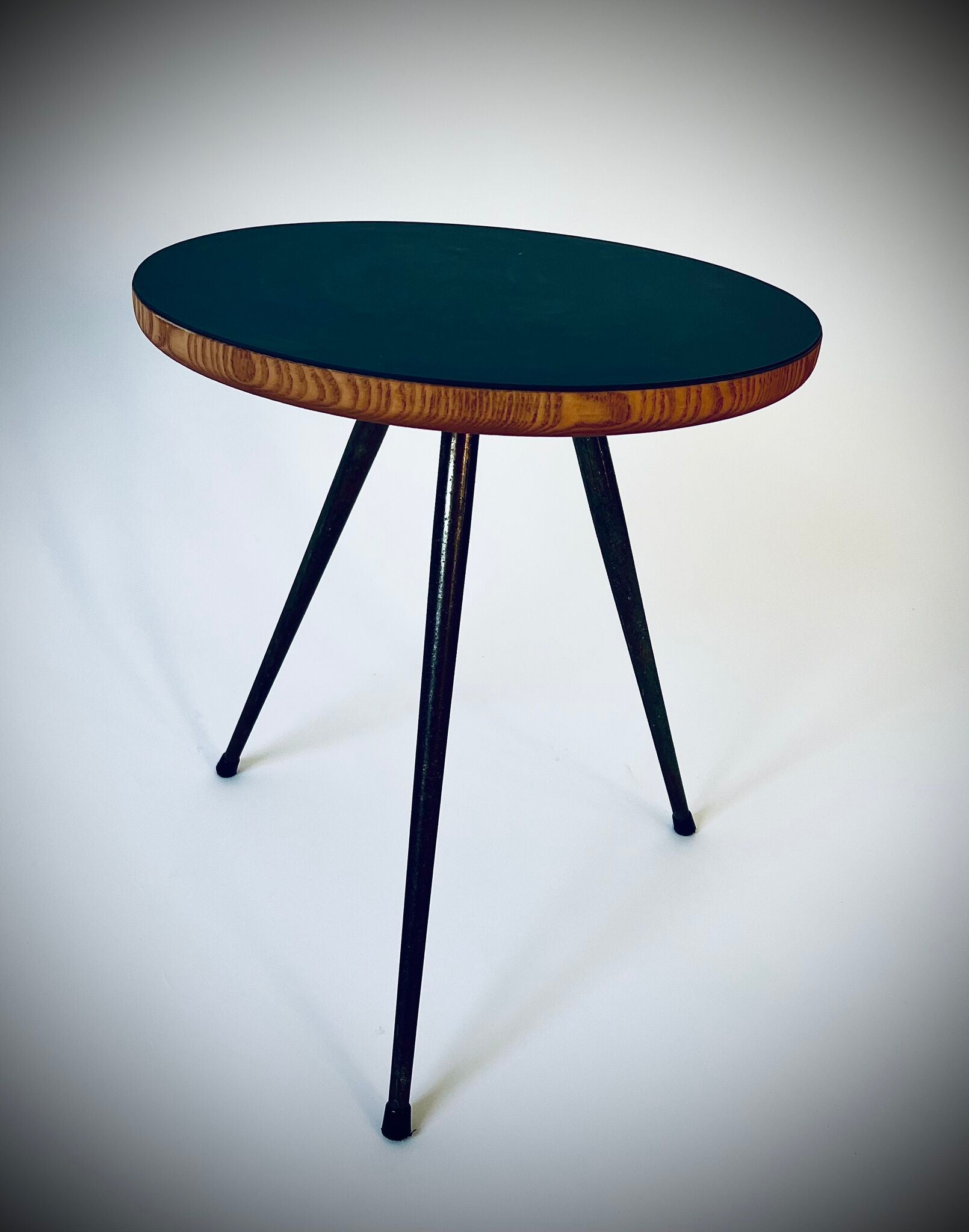 Kleiner Beistelltisch «Altstetten»