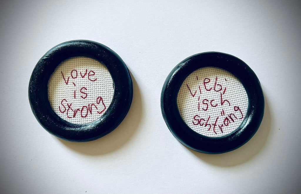 «Love is strong - Liebi isch schträng»